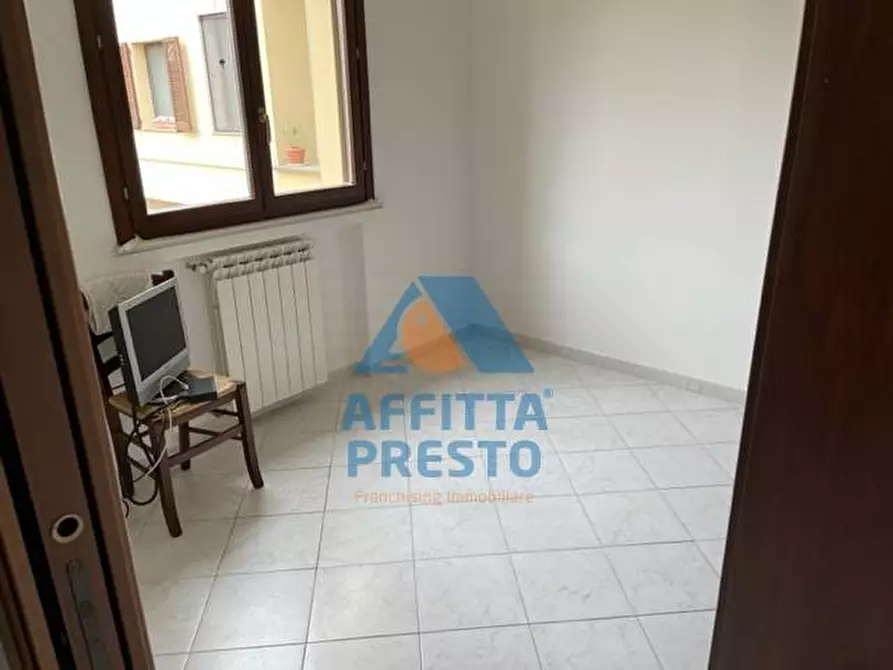 Immagine 7 di Casa semindipendente in affitto  a Montespertoli