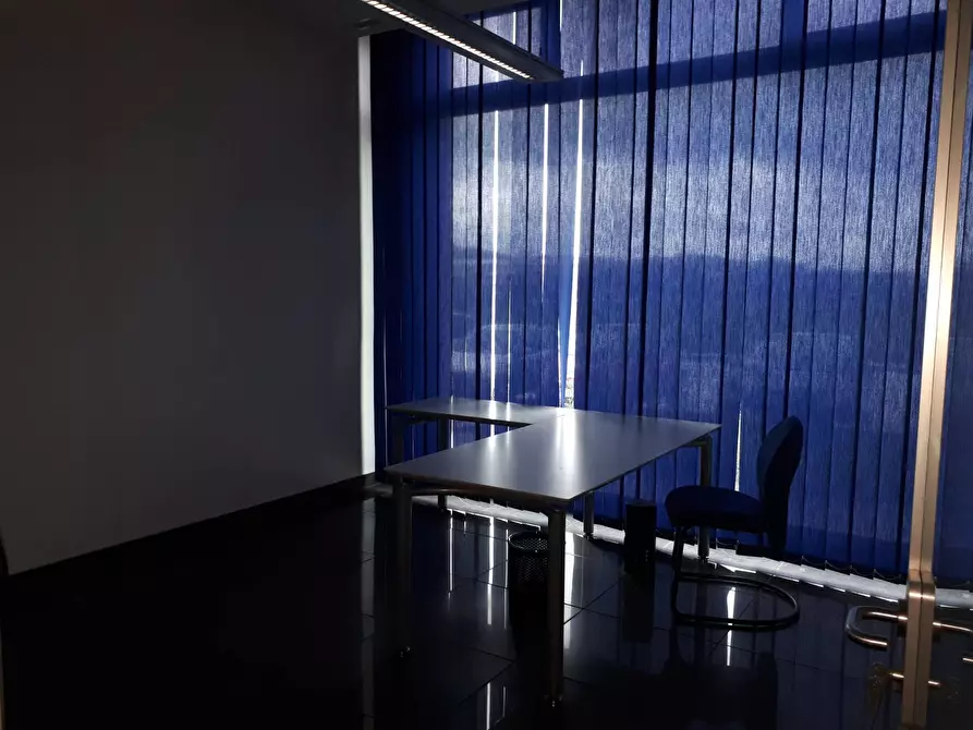 Immagine 16 di Ufficio in affitto  a San Miniato