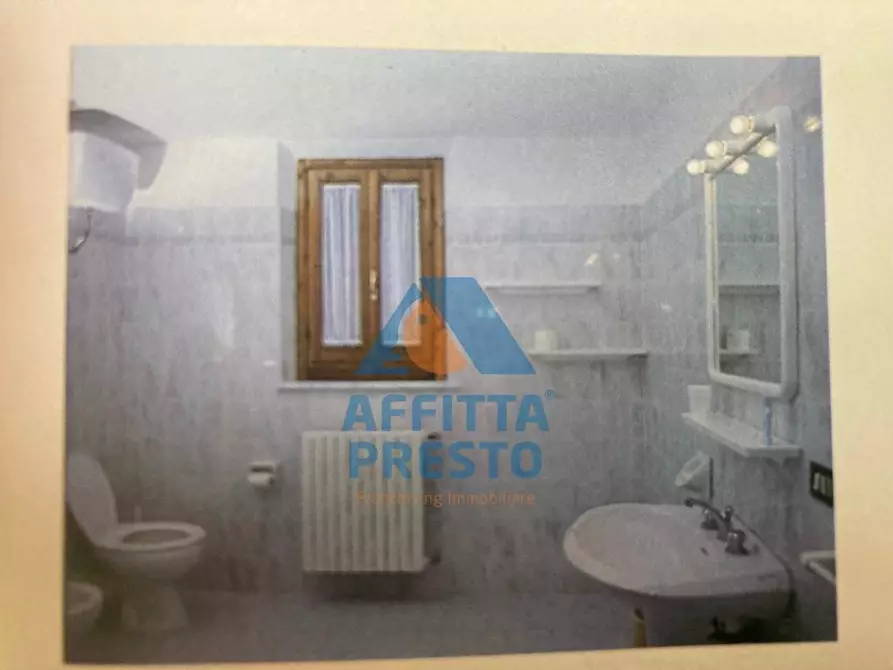 Immagine 3 di Appartamento in affitto  a Capraia E Limite