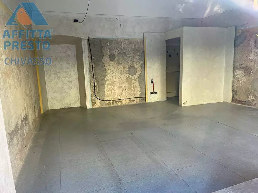 Immagine 4 di Negozio in affitto  in Via Torino a Chivasso