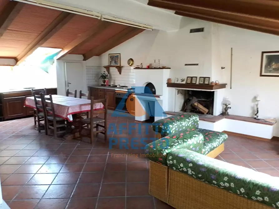 Immagine 27 di Casa indipendente in vendita  a Fucecchio