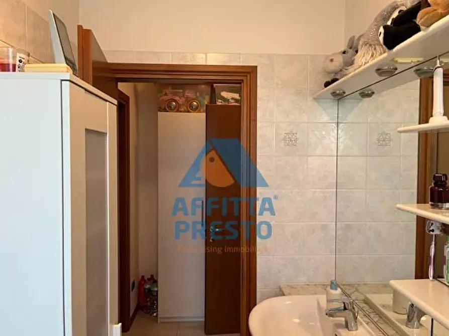 Immagine 16 di Appartamento in affitto  a Empoli