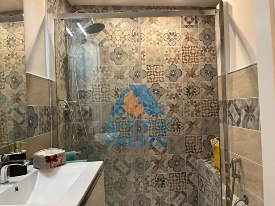 Immagine 13 di Appartamento in affitto  a Empoli