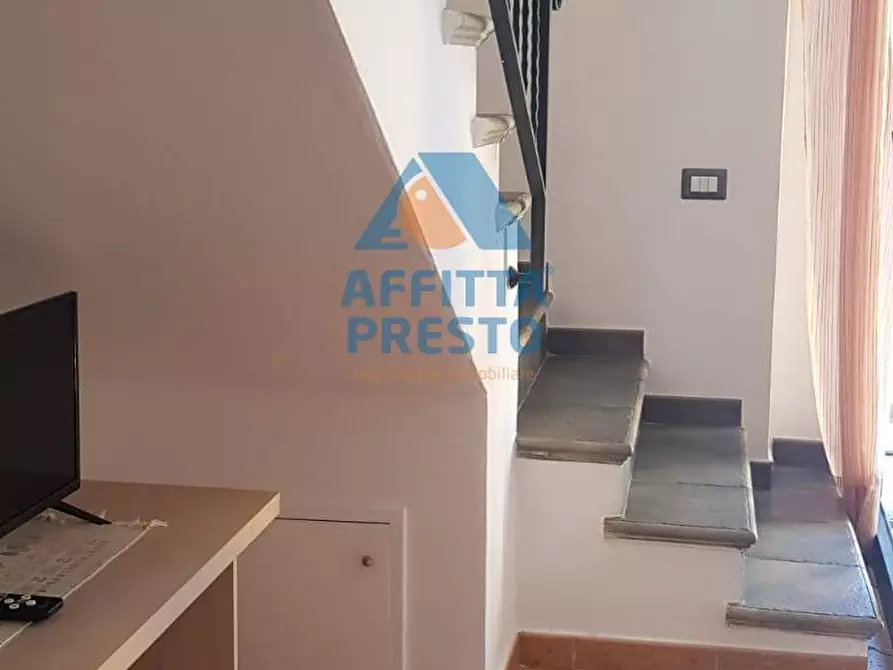 Immagine 11 di Residence in affitto  a Capraia E Limite