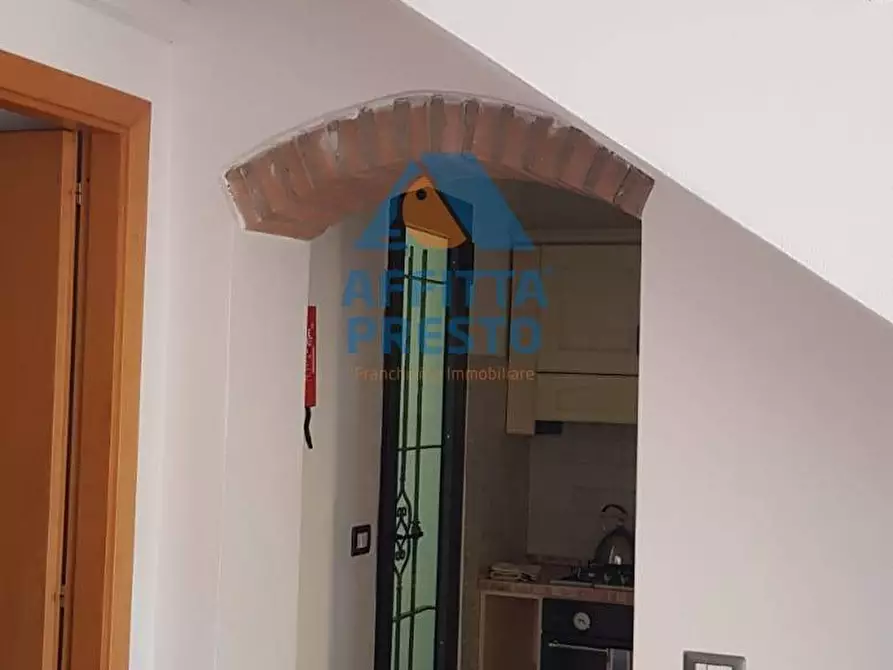 Immagine 13 di Residence in affitto  a Capraia E Limite