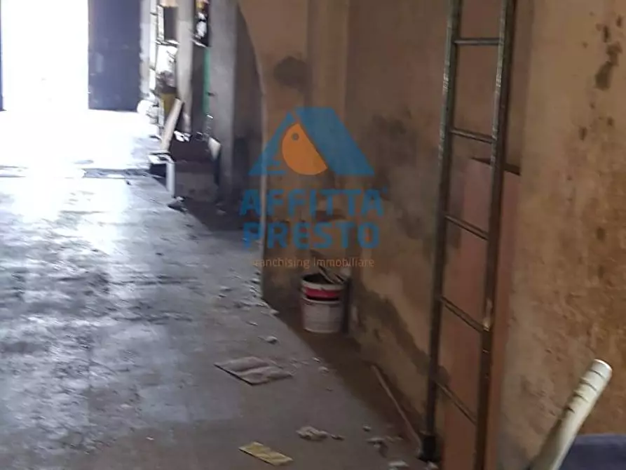 Immagine 8 di Magazzino in affitto  a Empoli
