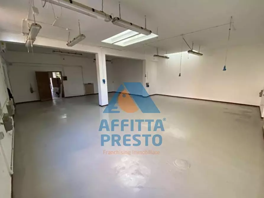 Immagine 5 di Capannone industriale in vendita  a Empoli