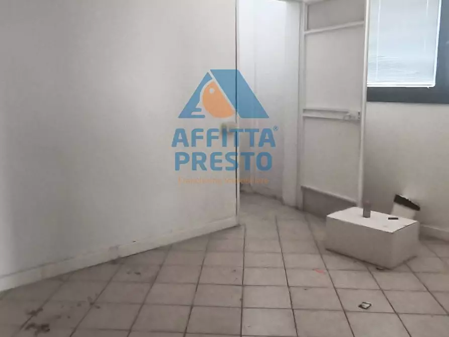 Immagine 5 di Magazzino in affitto  a Fucecchio