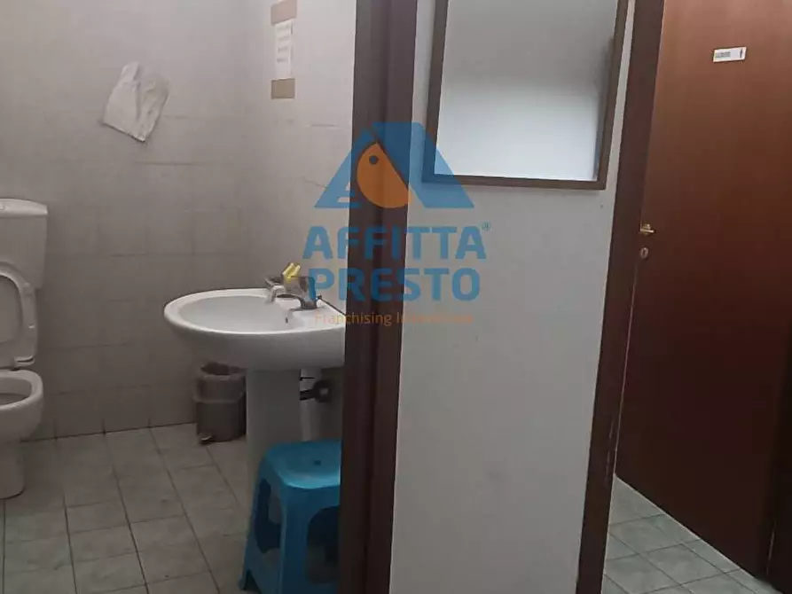 Immagine 7 di Magazzino in affitto  a Fucecchio