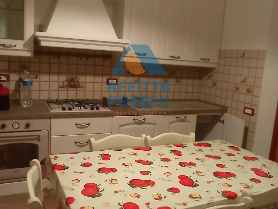 Immagine 6 di Appartamento in affitto  a Empoli