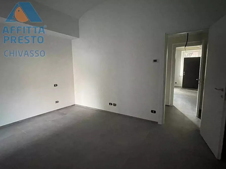 Immagine 12 di Appartamento in affitto  in Via Roma a Chivasso