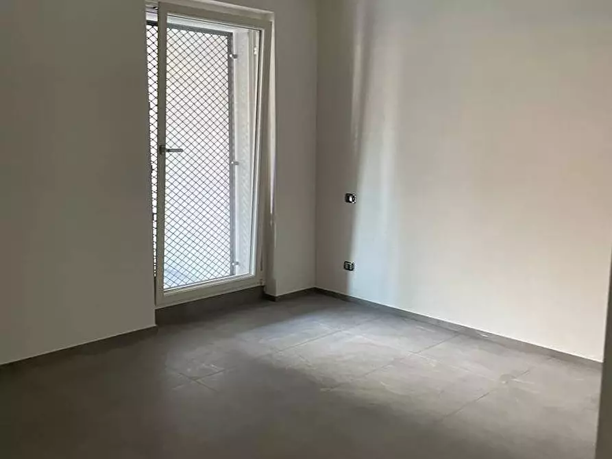 Immagine 16 di Appartamento in affitto  in Via Roma a Chivasso