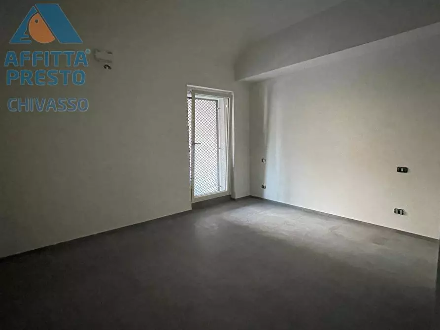 Immagine 18 di Appartamento in affitto  in Via Roma a Chivasso