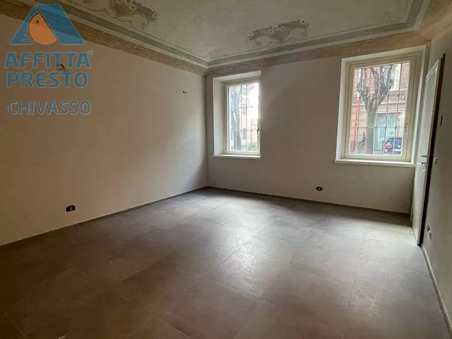 Immagine 3 di Appartamento in affitto  in Via Roma a Chivasso