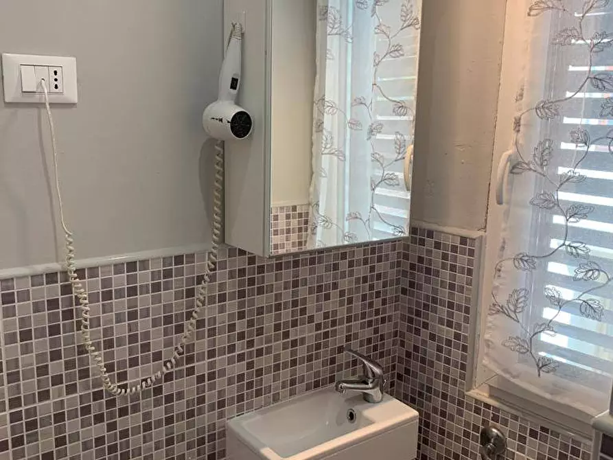 Immagine 6 di Appartamento in affitto  a Montopoli In Val D'arno