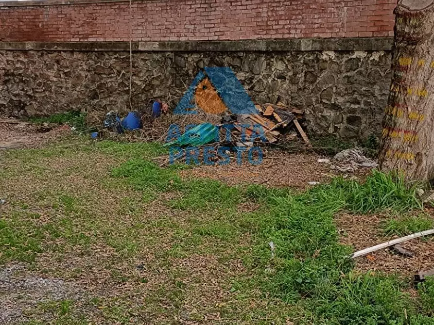 Immagine 3 di Attività commerciale in affitto  a Empoli