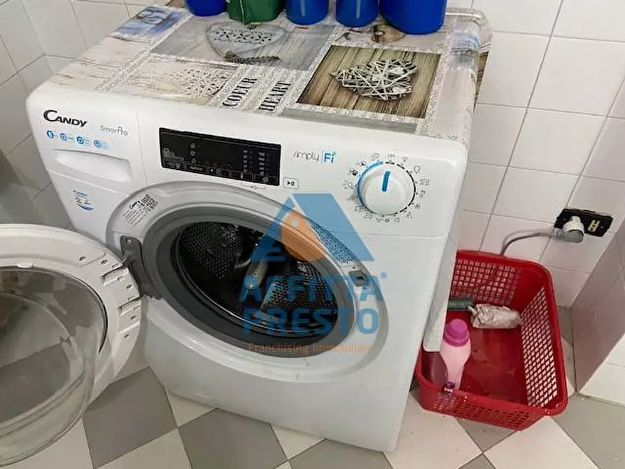 Immagine 8 di Appartamento in affitto  a Capraia E Limite