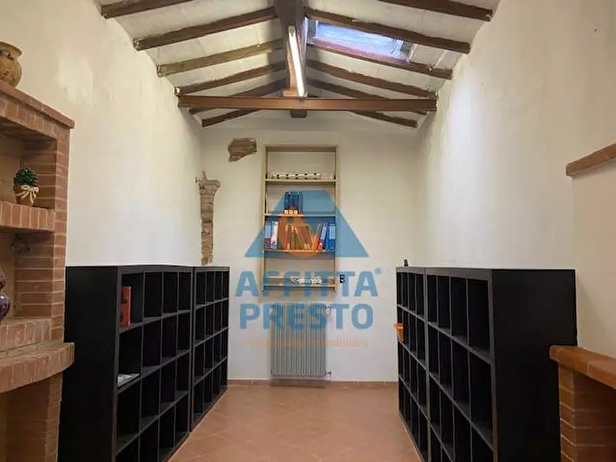 Immagine 20 di Appartamento in affitto  a Capraia E Limite