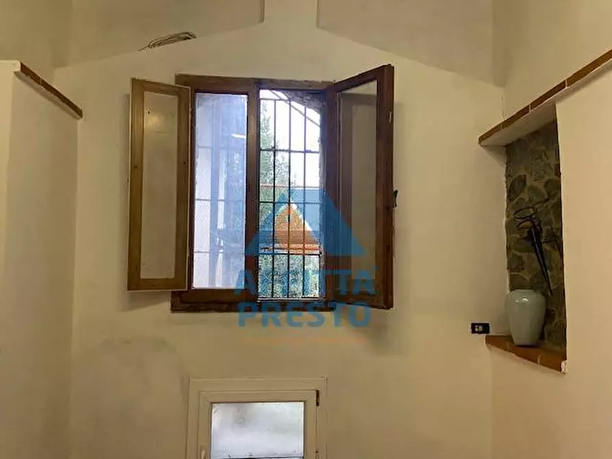 Immagine 21 di Appartamento in affitto  a Capraia E Limite