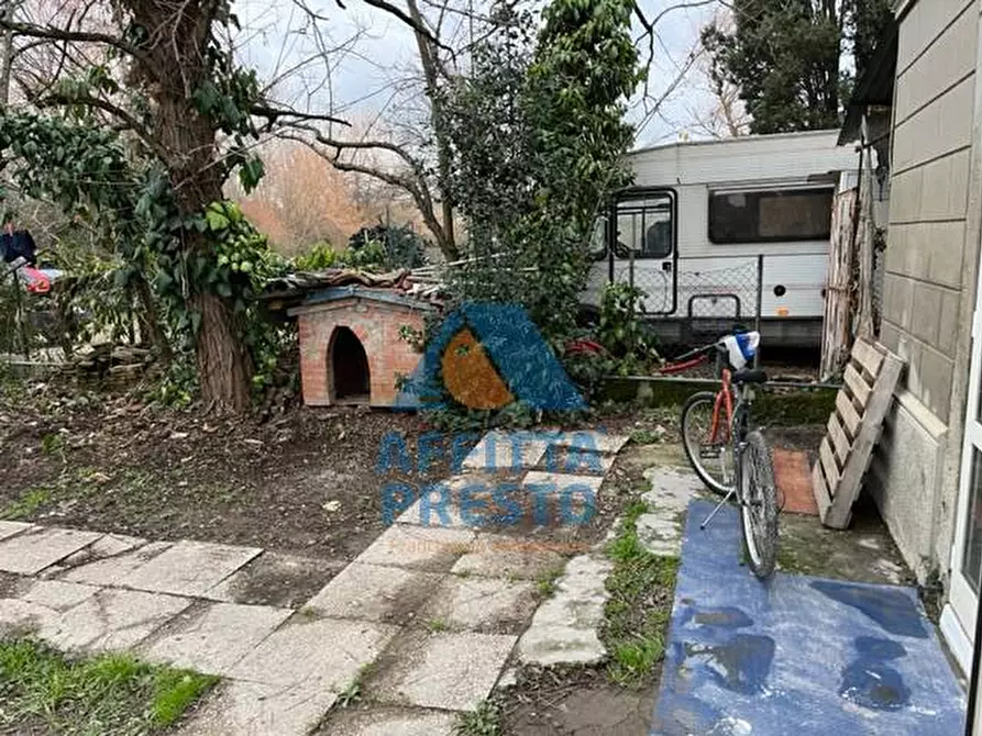 Immagine 23 di Appartamento in affitto  a Capraia E Limite