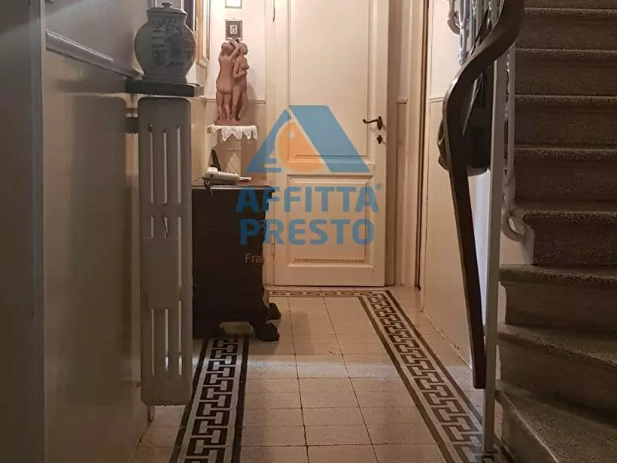Immagine 28 di Casa indipendente in affitto  a Empoli