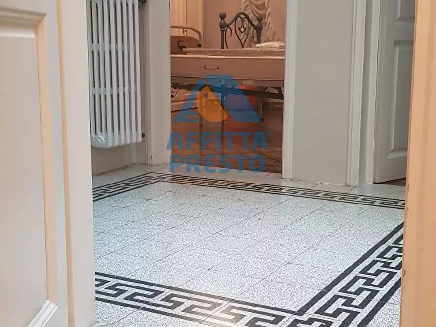 Immagine 1 di Casa indipendente in affitto  a Empoli