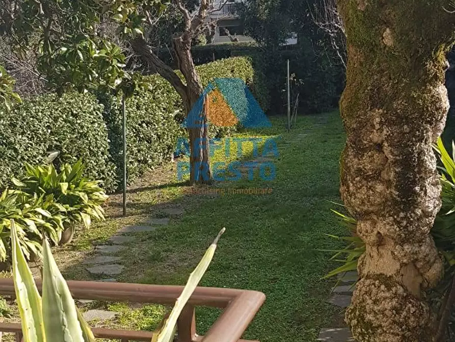 Immagine 18 di Casa indipendente in affitto  a Empoli