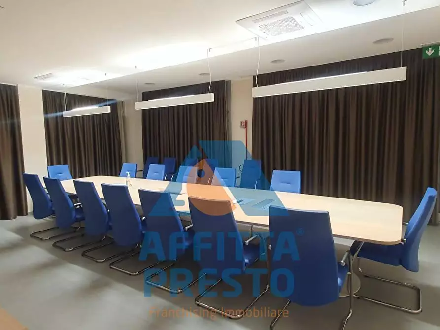 Immagine 3 di Ufficio in vendita  a Firenze