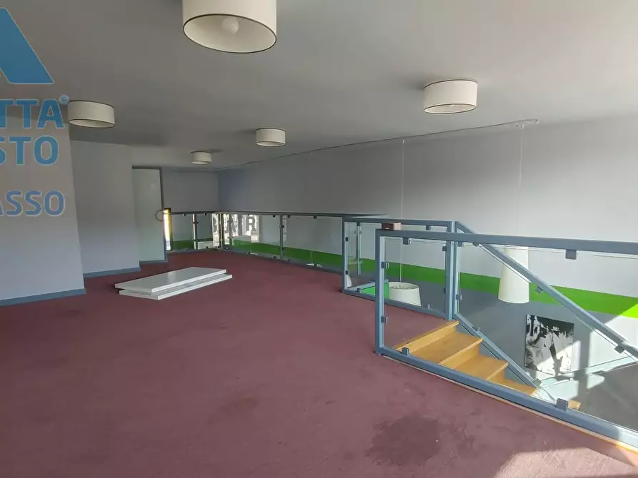 Immagine 14 di Negozio in affitto  in PIAZZA LUCIO LIBERTINI a Chivasso