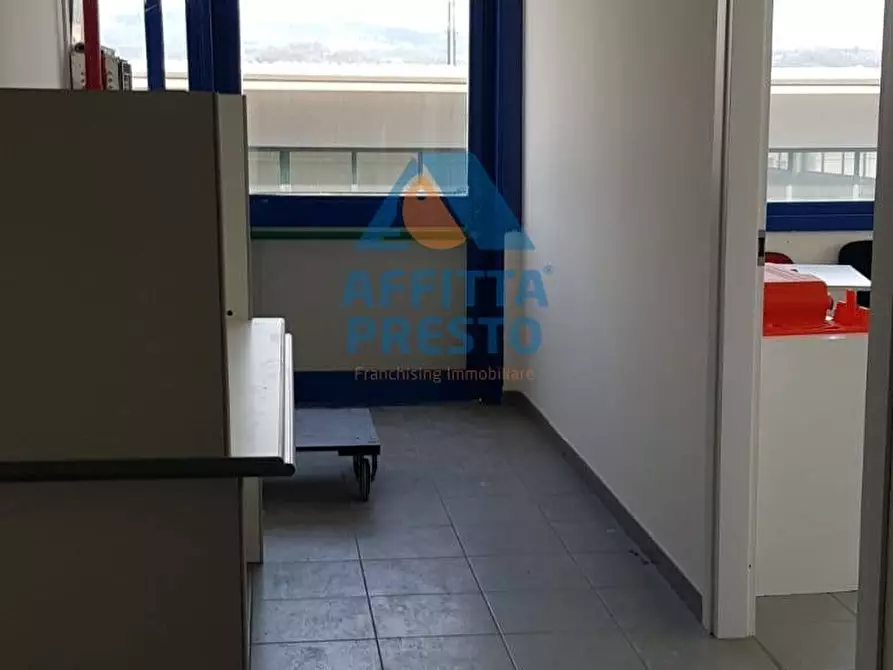 Immagine 9 di Ufficio in affitto  a Montelupo Fiorentino