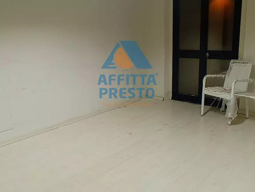 Immagine 1 di Attività commerciale in affitto  a Empoli