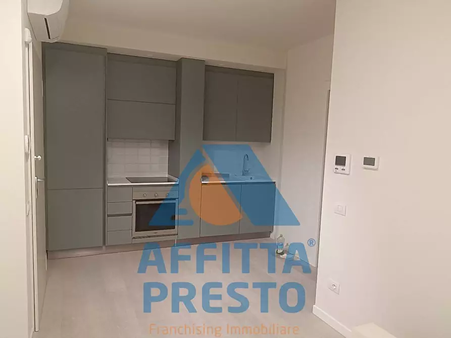 Immagine 13 di Appartamento in affitto  a Empoli