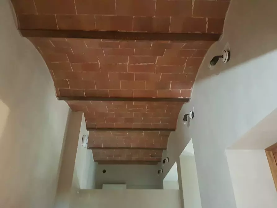 Immagine 3 di Residence in affitto  a Vinci