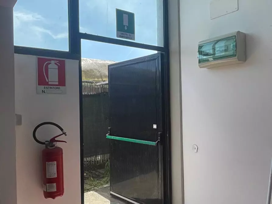 Immagine 3 di Magazzino in affitto  a Cerreto Guidi