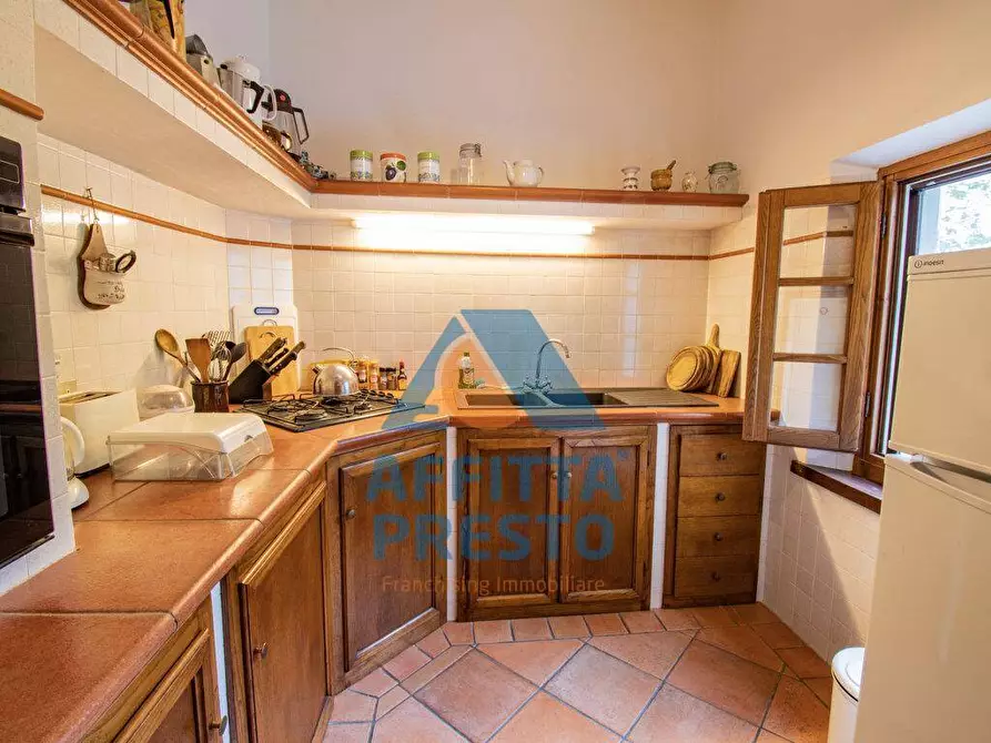 Immagine 2 di Casa indipendente in vendita  a Montevarchi