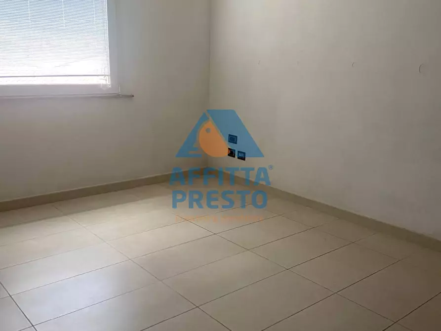 Immagine 9 di Ufficio in affitto  a Empoli