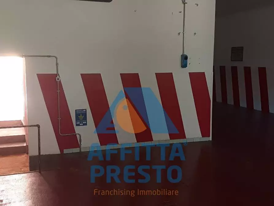 Immagine 6 di Magazzino   a Santa Croce Sull'arno