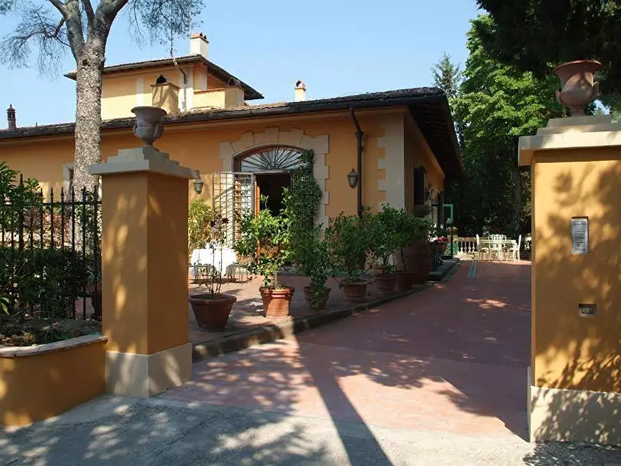 Immagine 9 di Villetta a schiera in affitto  a Firenze