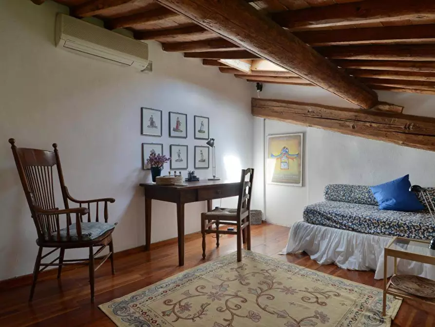 Immagine 4 di Casa indipendente in affitto  a Fiesole