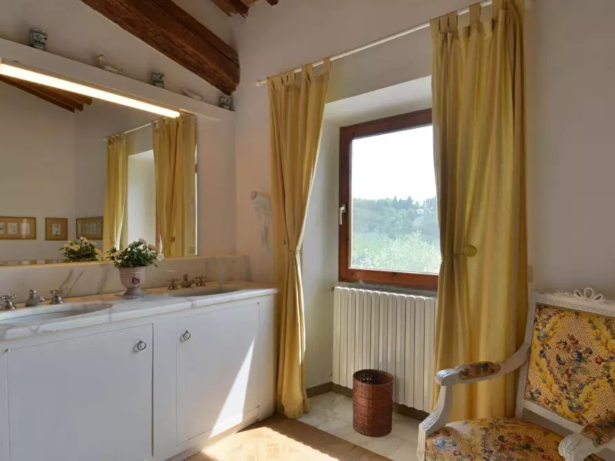 Immagine 8 di Casa indipendente in affitto  a Fiesole