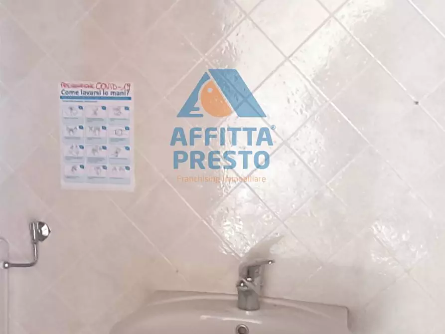 Immagine 5 di Ufficio in affitto  a Empoli