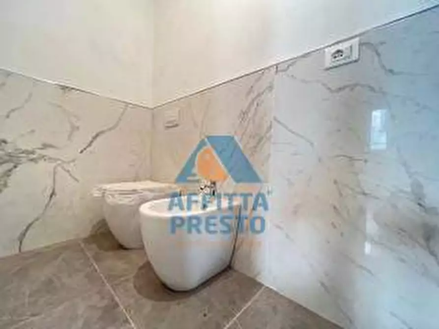 Immagine 4 di Loft/Open space in vendita  a Empoli