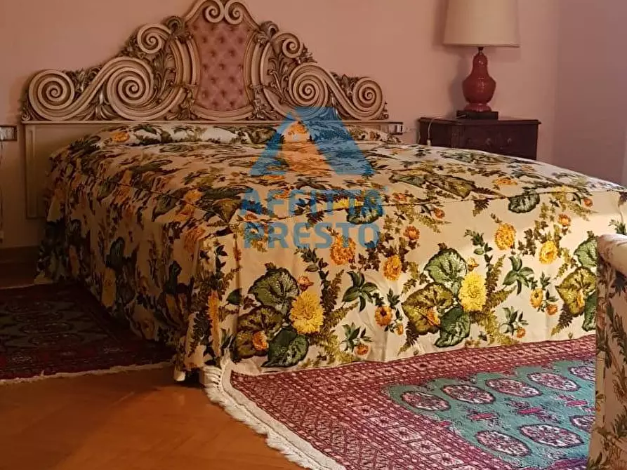 Immagine 13 di Camera in affitto  a San Miniato
