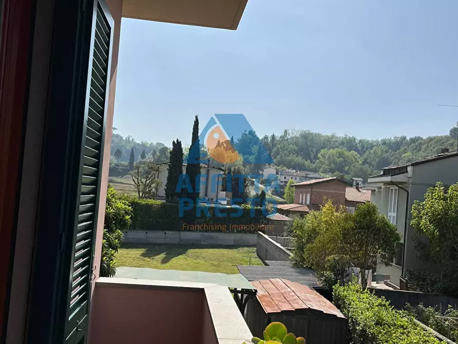 Immagine 18 di Camera in affitto  a San Miniato