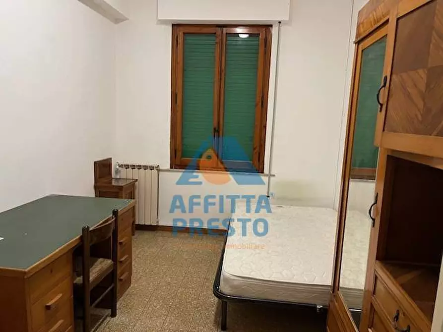 Immagine 4 di Camera in affitto  a Empoli