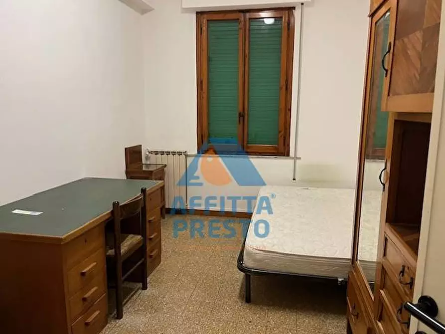 Immagine 2 di Camera in affitto  a Empoli