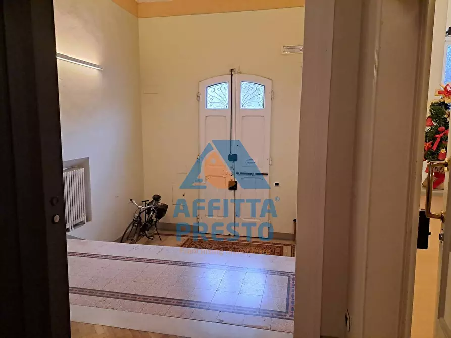 Immagine 22 di Ufficio in affitto  a Empoli