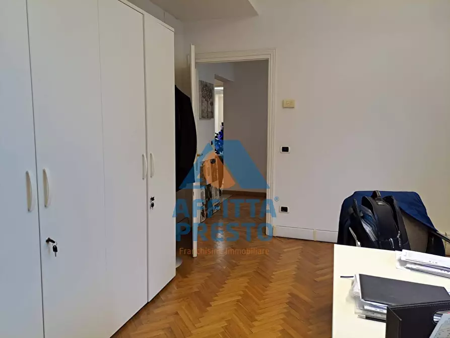 Immagine 23 di Ufficio in affitto  a Empoli