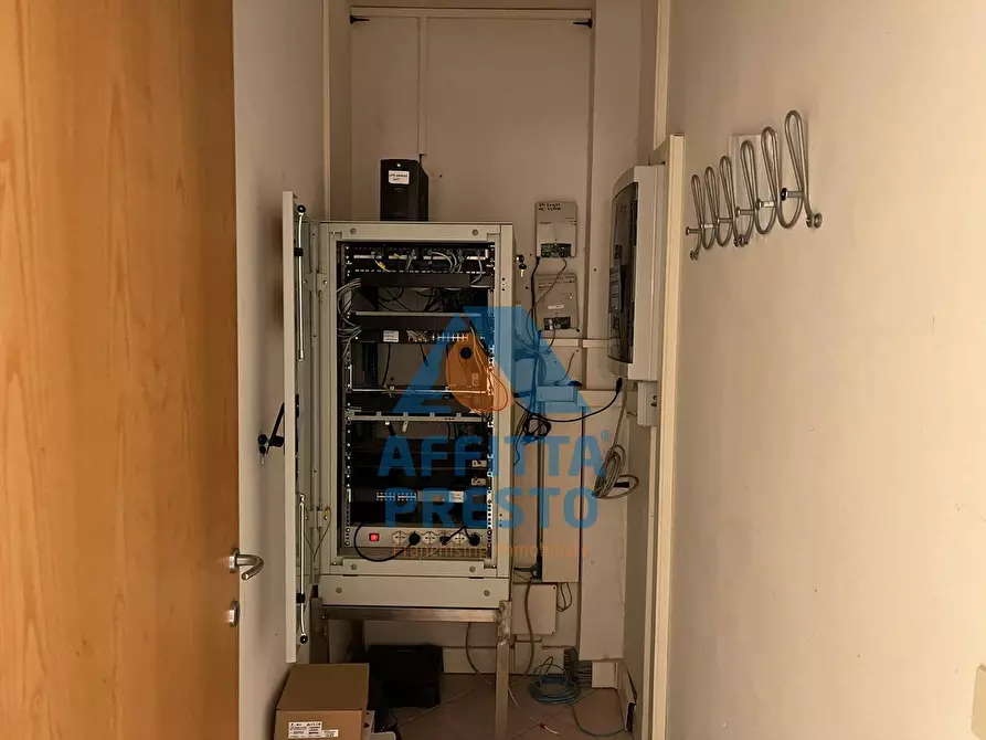 Immagine 21 di Magazzino in affitto  a Fucecchio