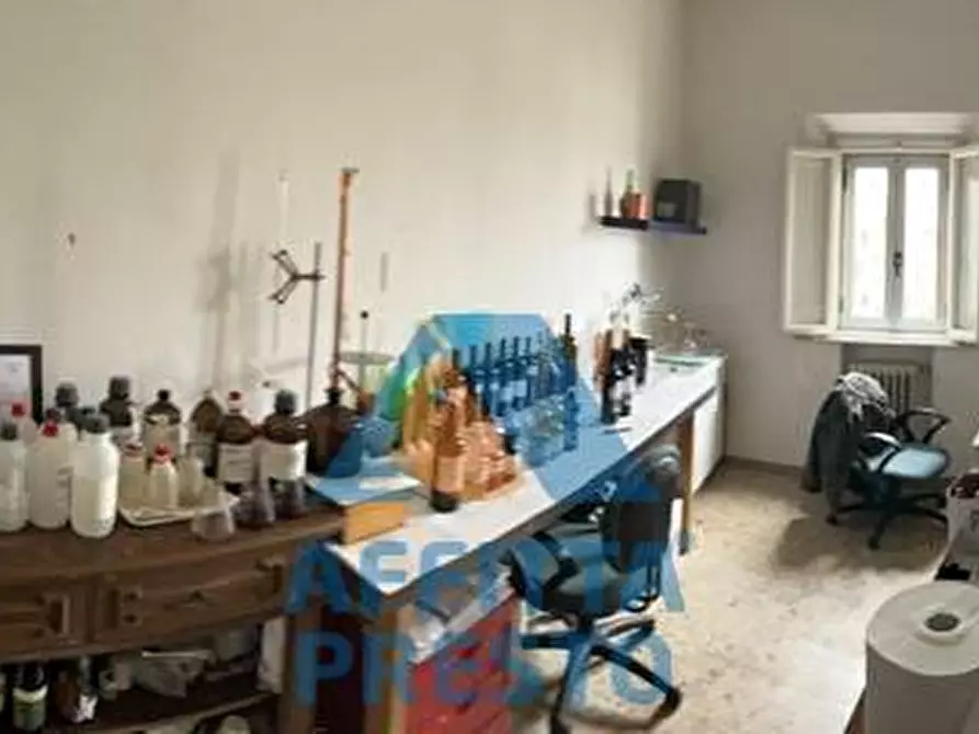 Immagine 2 di Ufficio in affitto  a Montespertoli